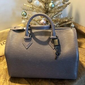 Louis Vuitton Epi Speedy 25 – Lilac (Rare Colorway)